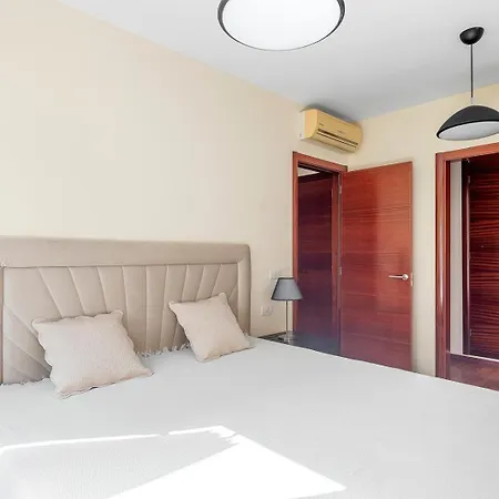 Felicia Vila Costa Adeje (Tenerife)