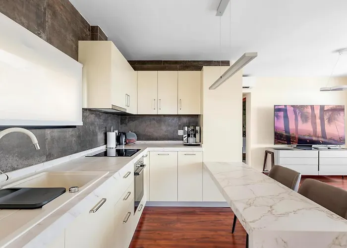 别墅 Felicia 阿德耶